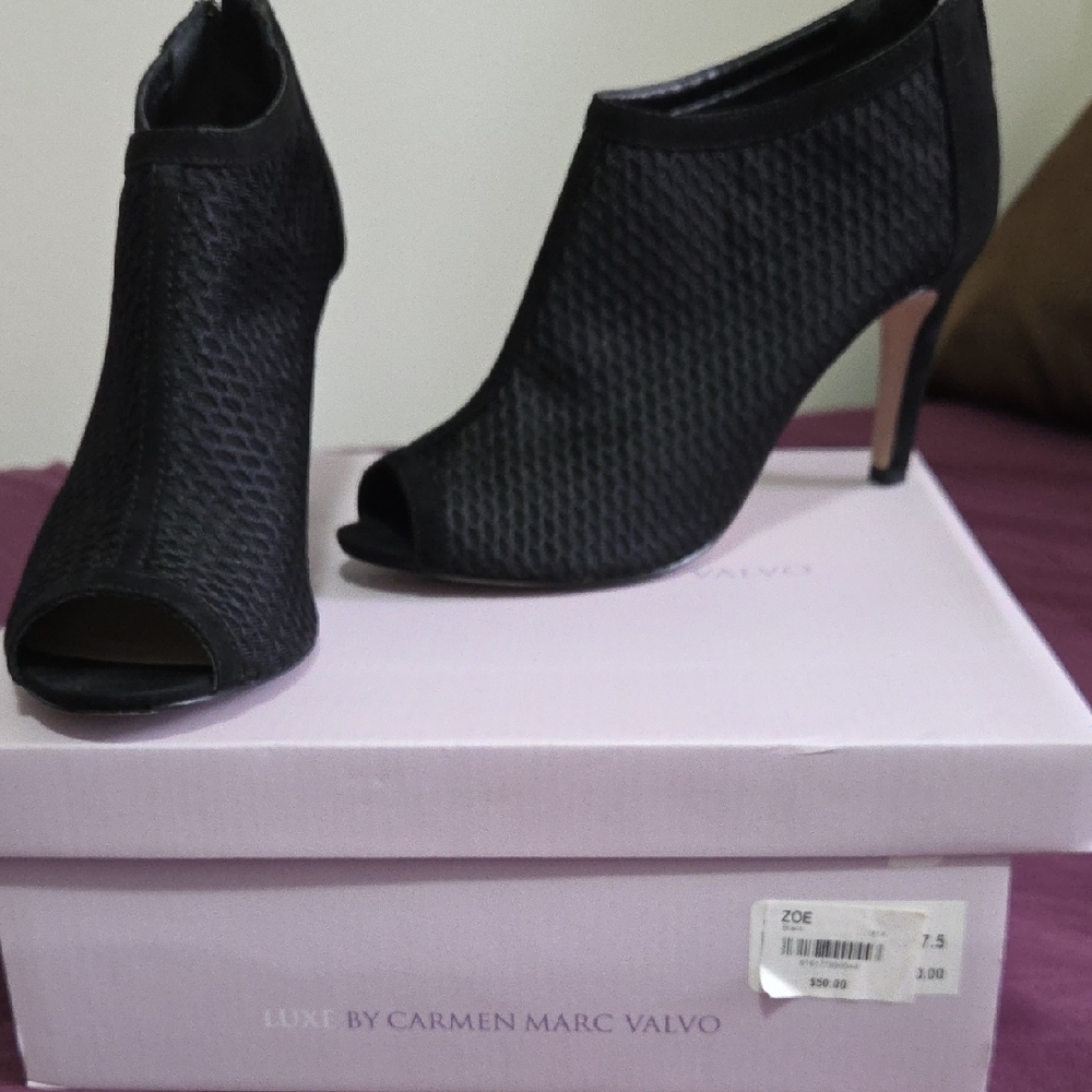 Carmen Marc Valvo Black High Heel Peep-Toe Booties